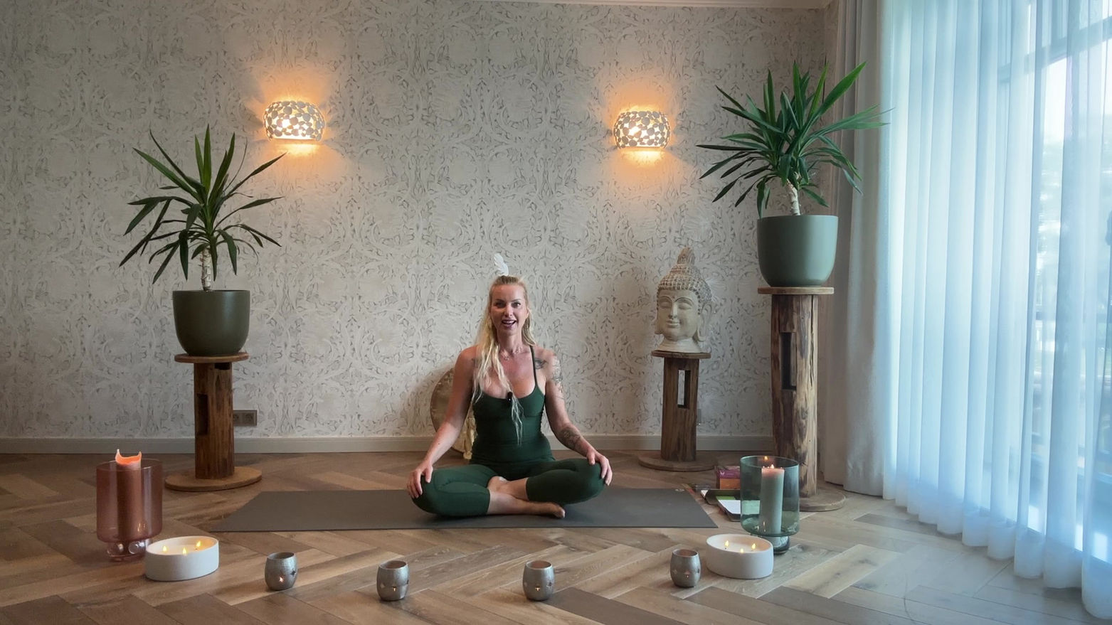 Vinyasa Flow "JUMALANNA "